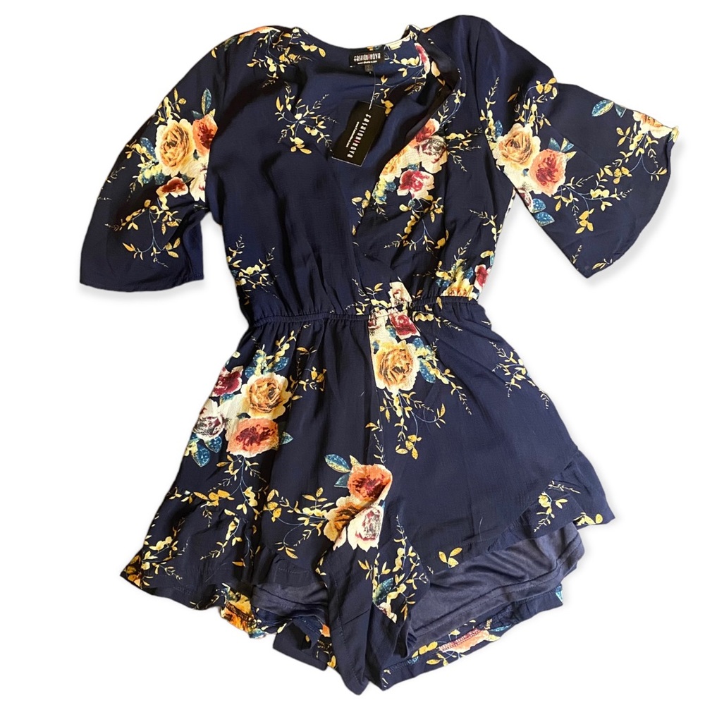 Fashion Nova Floral Romper size S